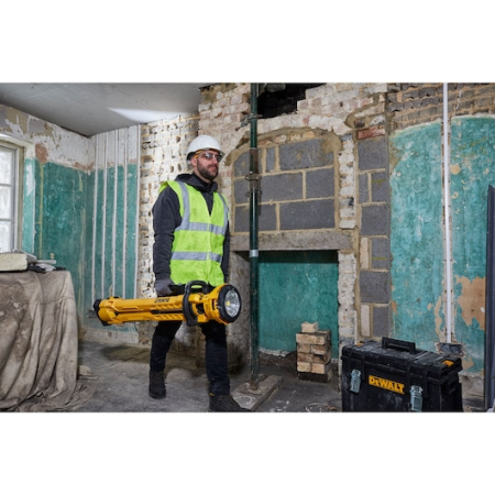 ფანარი შტატივზე 18V (აკუმლიატორის გარეშე) 