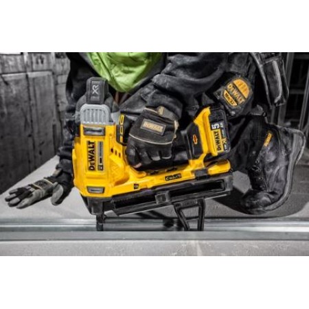 DEWALT ბეტონის ლურსმნის დასარტყმელი 18V XR-DCN890P2-QW