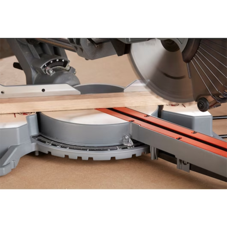 ხის საჭრელი ტორსული ხერხი BLACK & DECKER BES700-QS (1600 W, 216 MM)